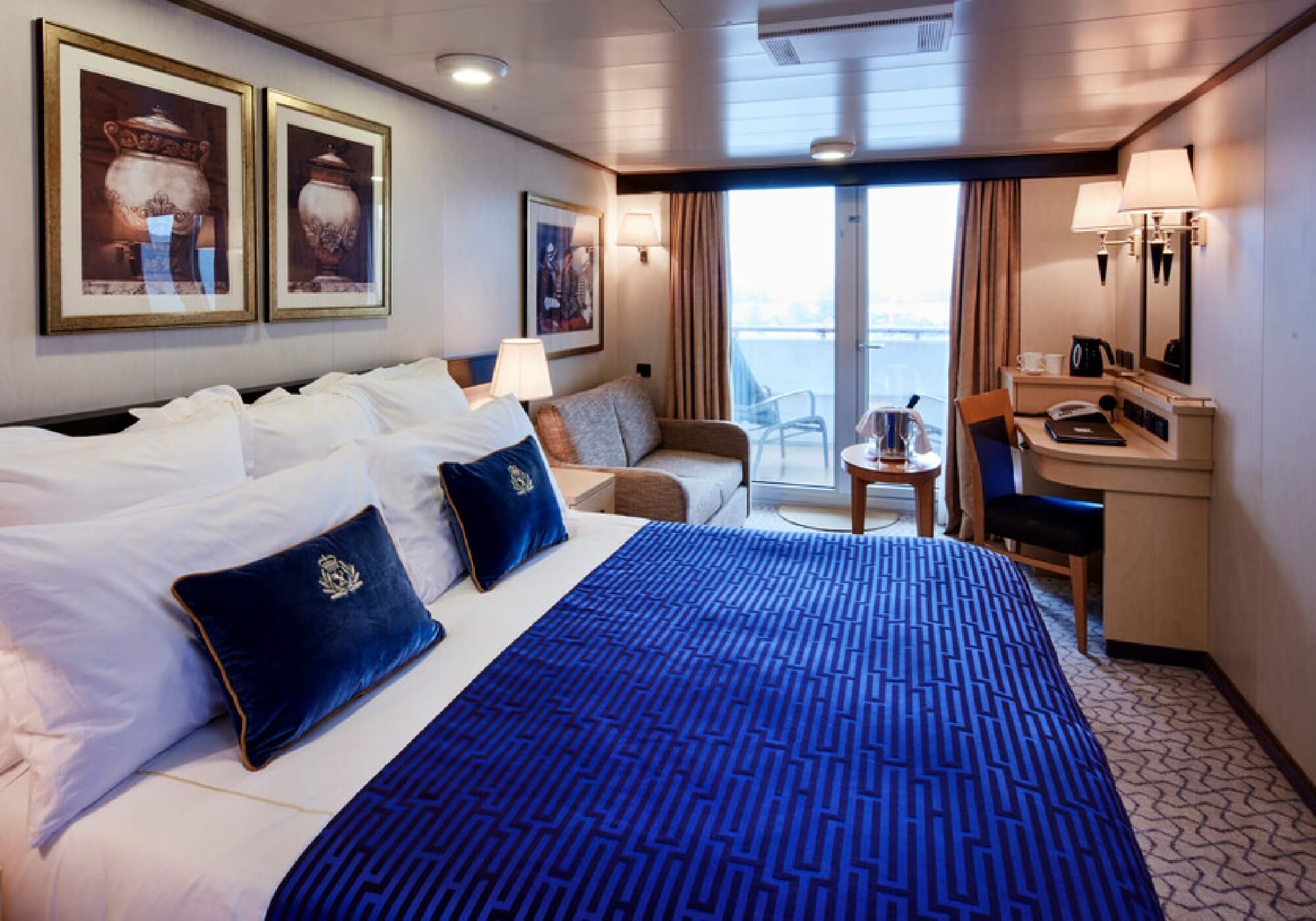 Cunard Queen Elizabeth Balcony Cabin