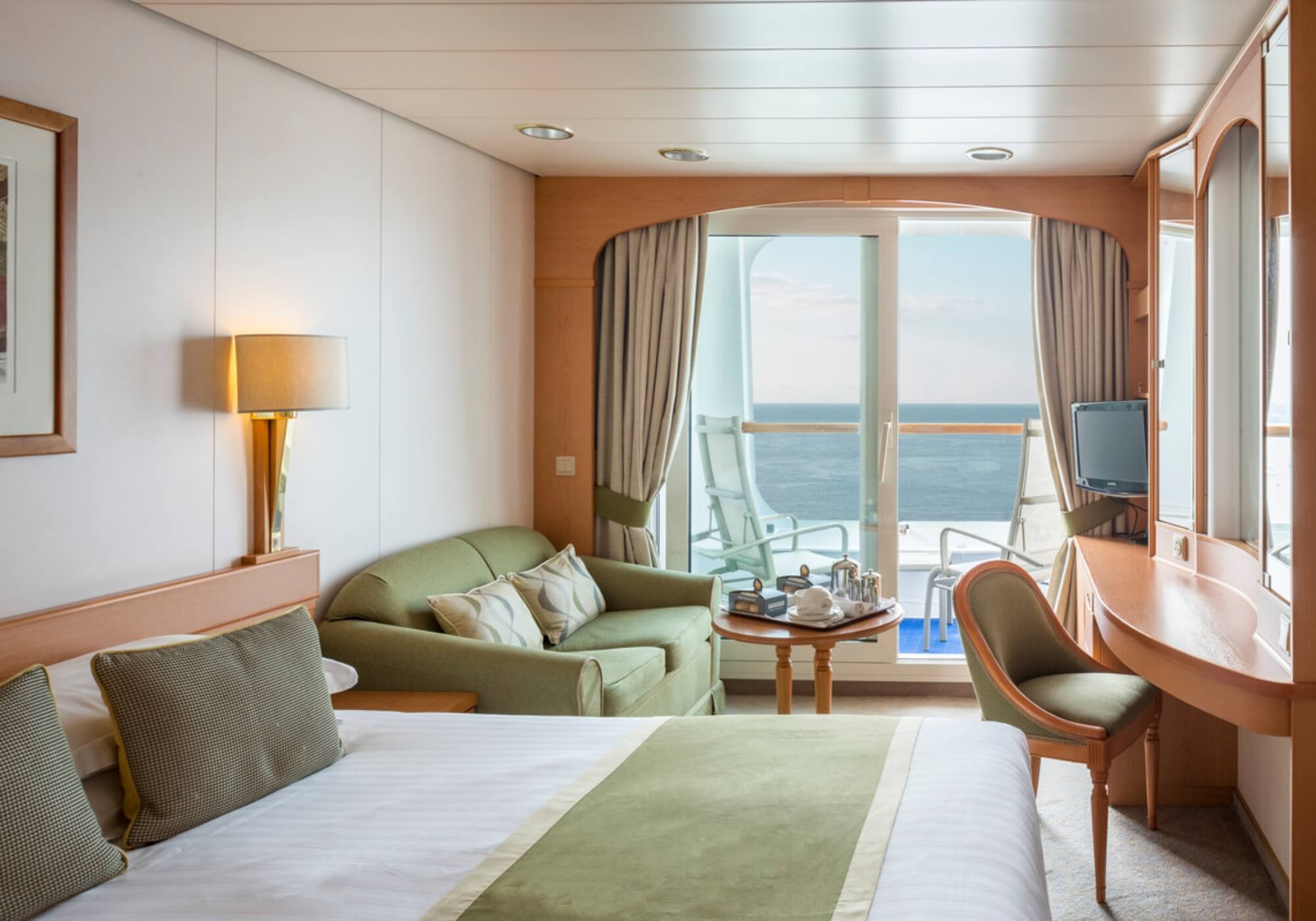 P&O Aurora Balcony Cabin